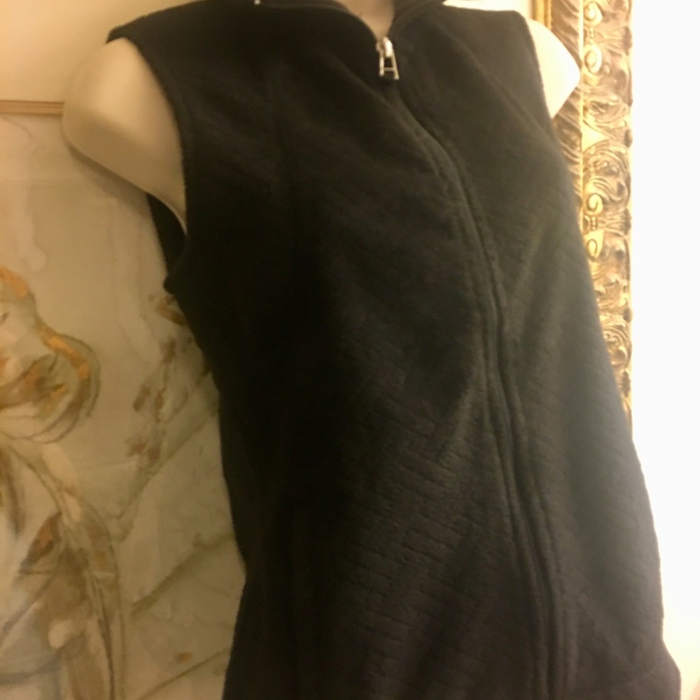 New Fleece Vest - Petite Small - Picture 3 of 5